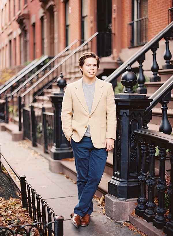 nyc brownstone portrait session